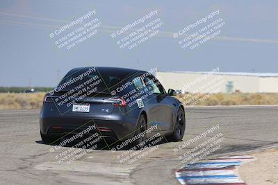 media/Sep-20-2025-Extreme Speed (Sat) [[1fcc23683c]]/Orange (Mid Intermediate)/Session 3 (Offramp)/